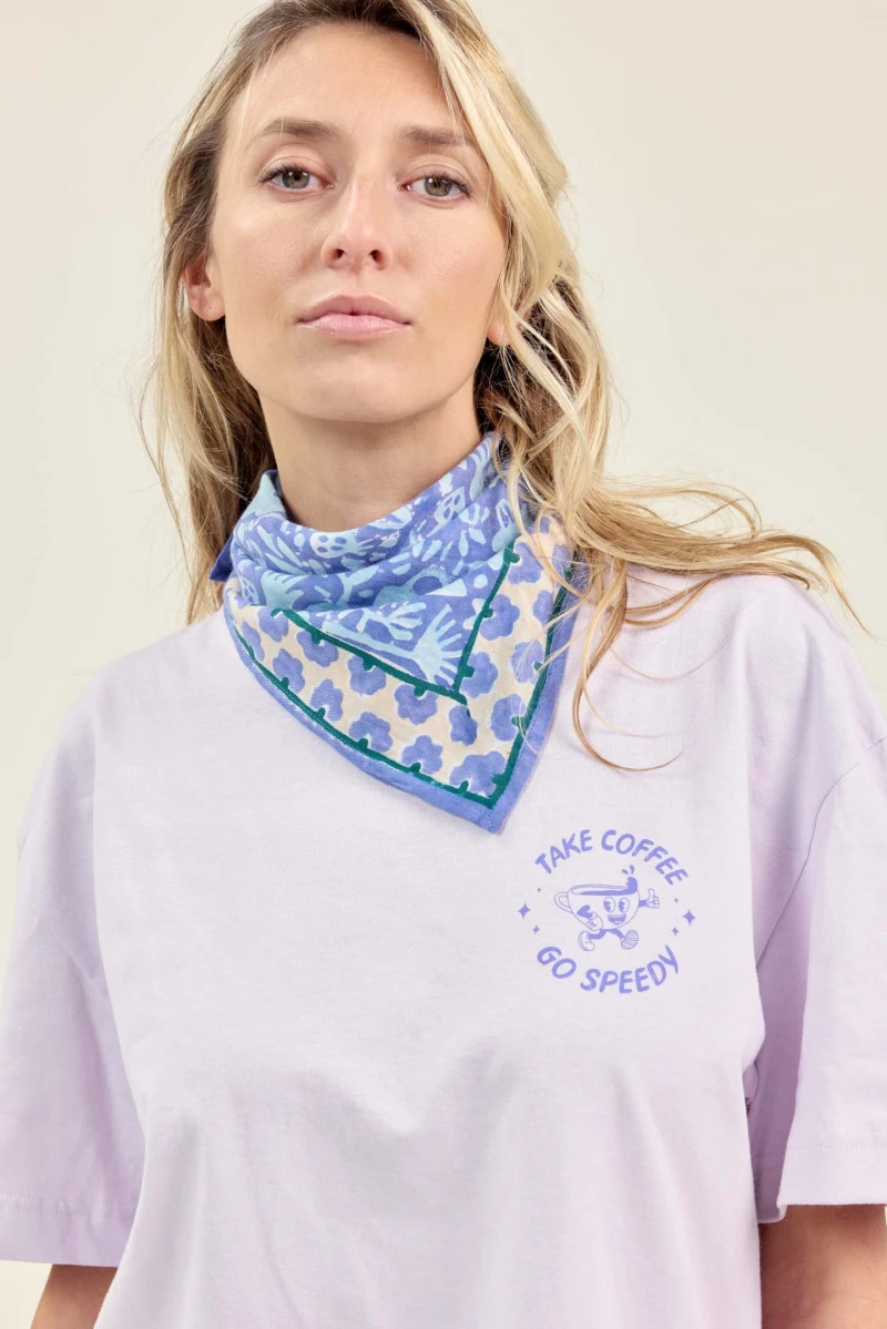 Apaches small scarf manika garden