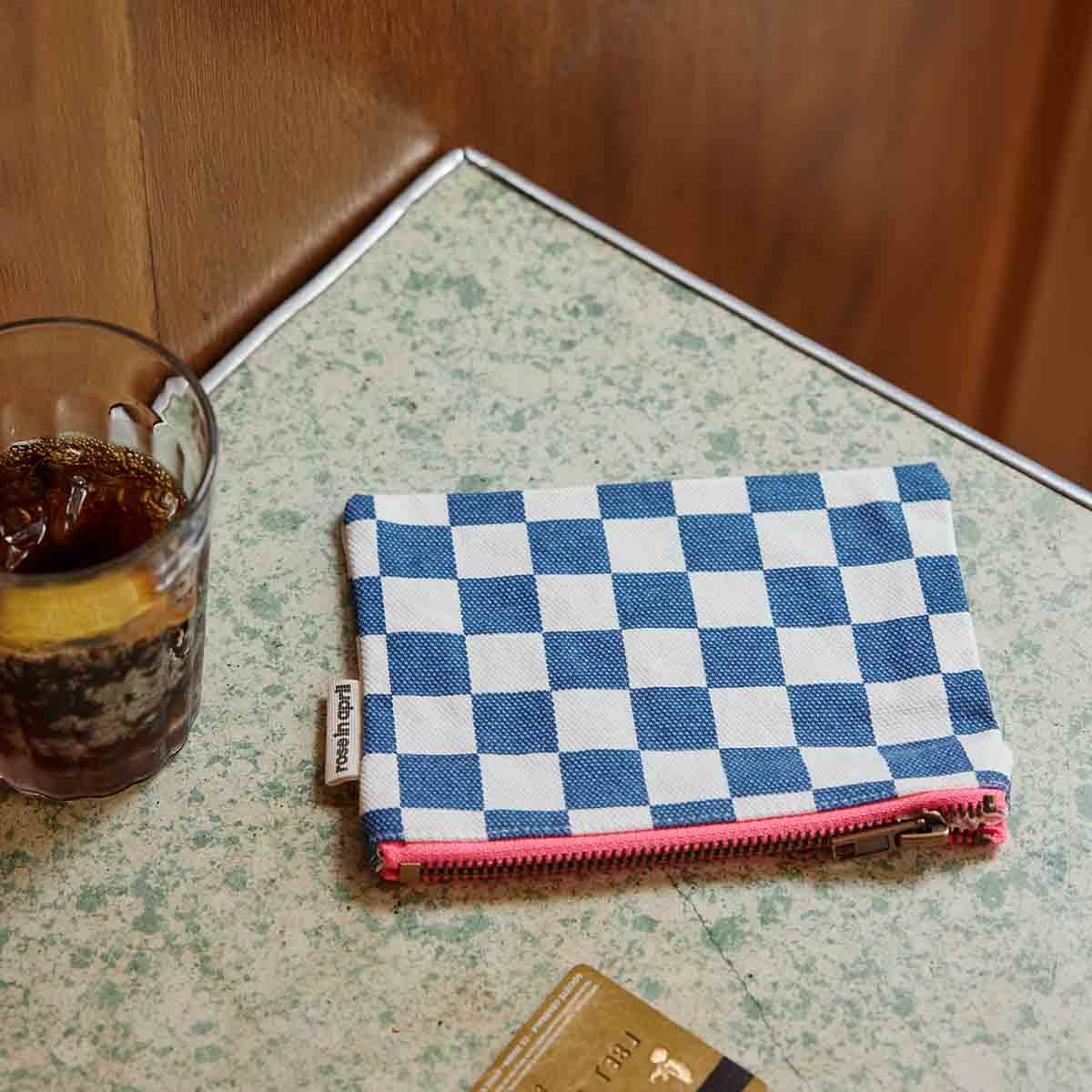 Rose in April pouch Marie