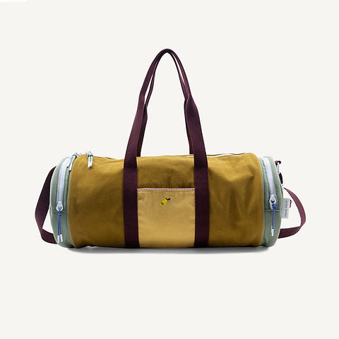 Sticky Lemon Duffle bag • adventure • meet me in the meadows
