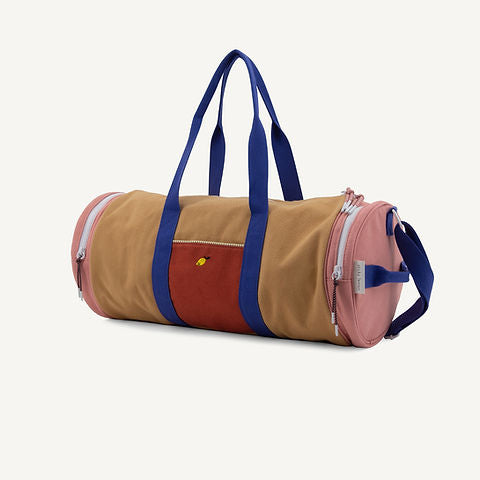 Sticky Lemon Duffle bag • adventure • meet me in the meadows