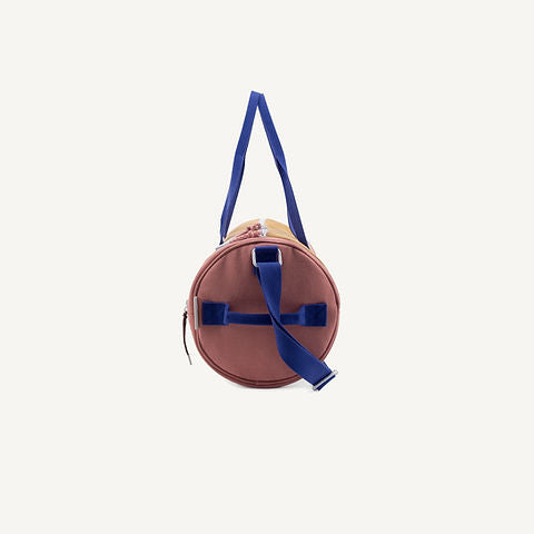 Sticky Lemon Duffle bag • adventure • meet me in the meadows
