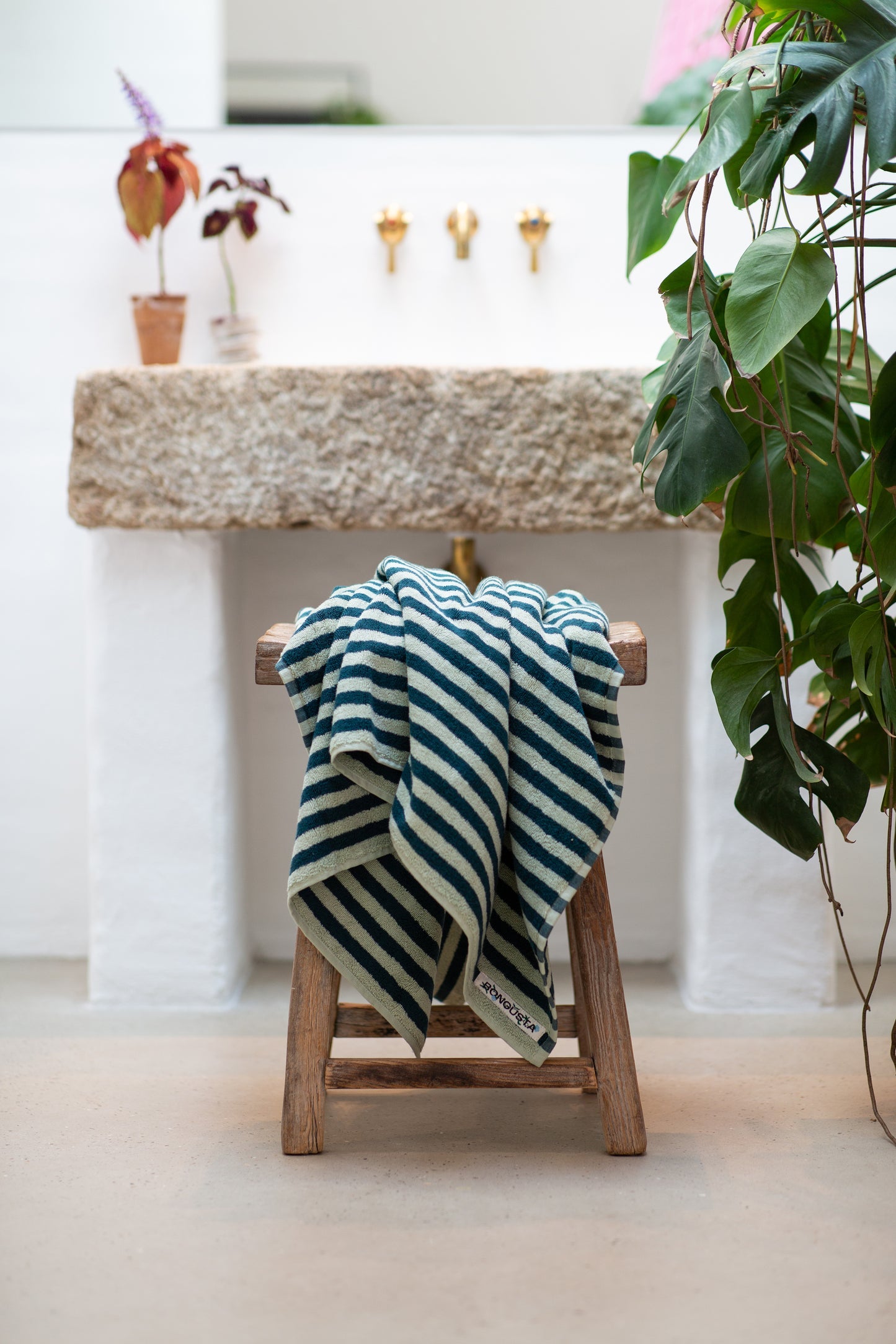 Bongusta Naram Bath Towel