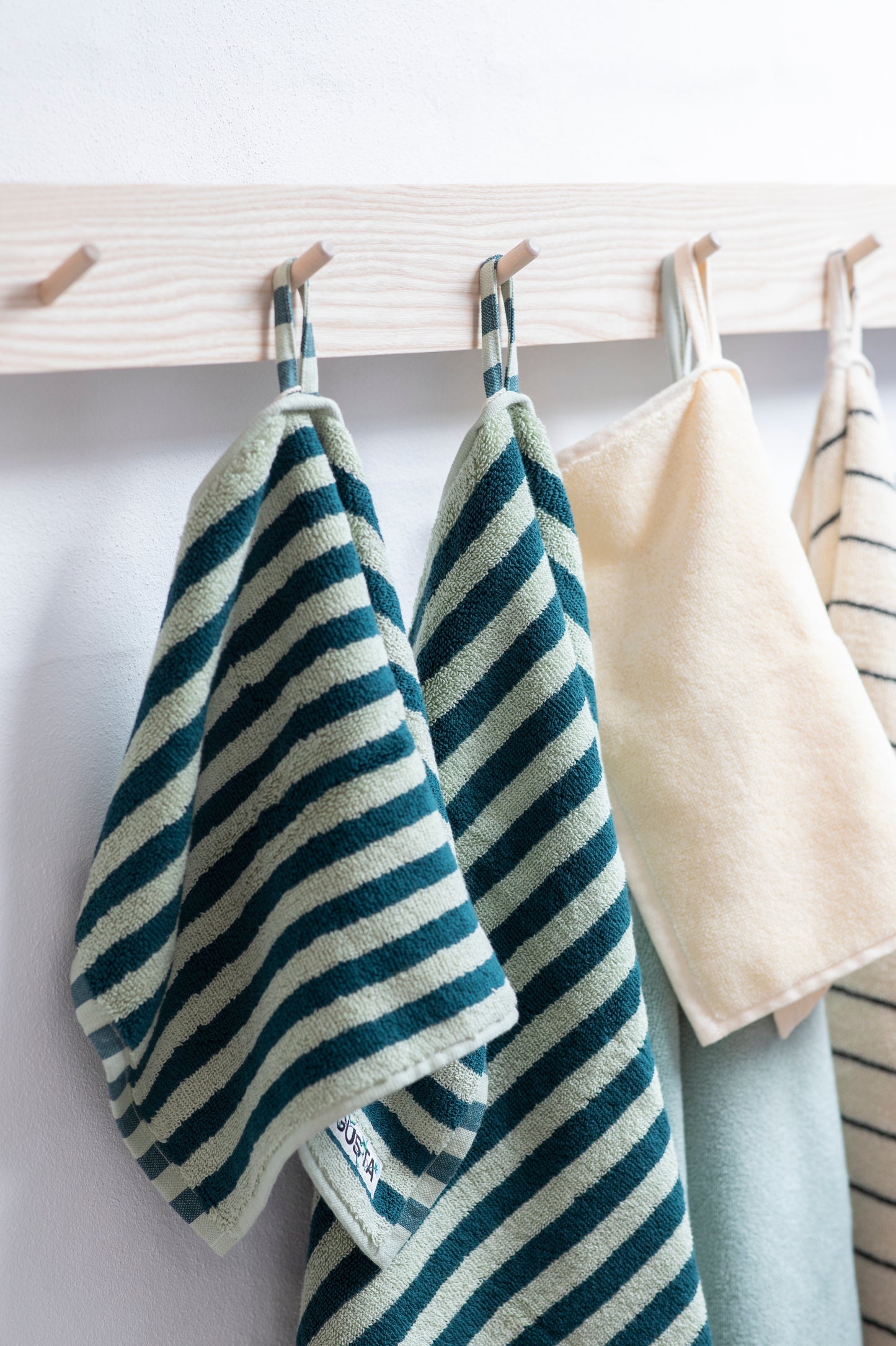 Bongusta Naram Bath Towel