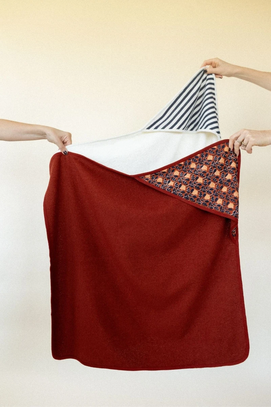 Apaches cafi bath cape