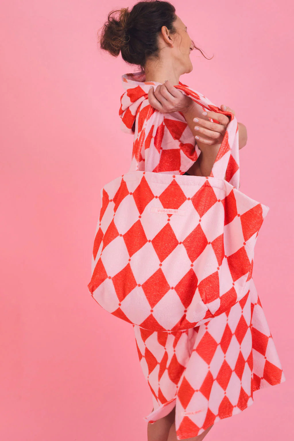 Jera Mini Adult Poncho Rose Geo
